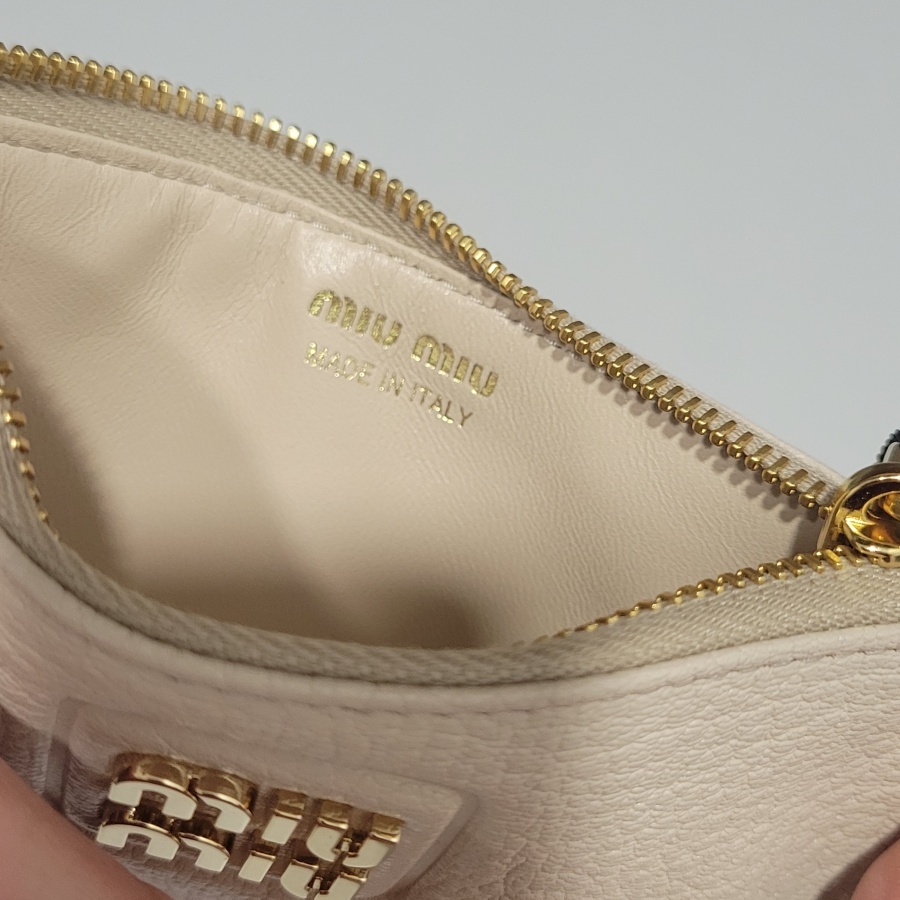 【セール】ミュウミュウ☆マドラス カードケース&財布 S☆5MB060