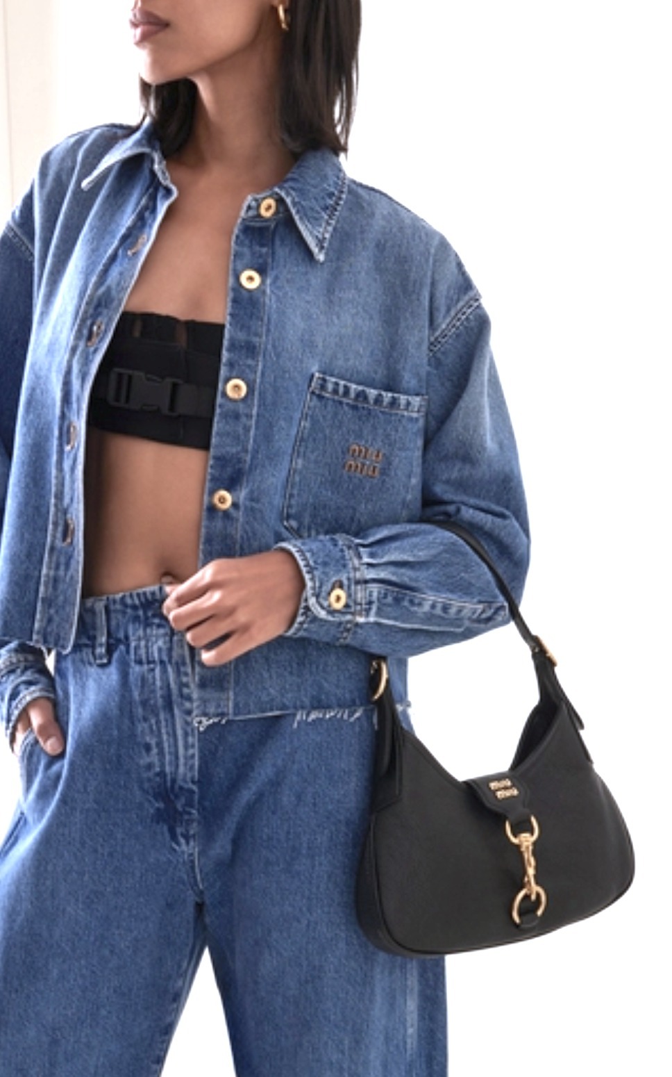 VIP価格◆MIUMIU◆マドラス レザー ホーボー ショルダーバッグ