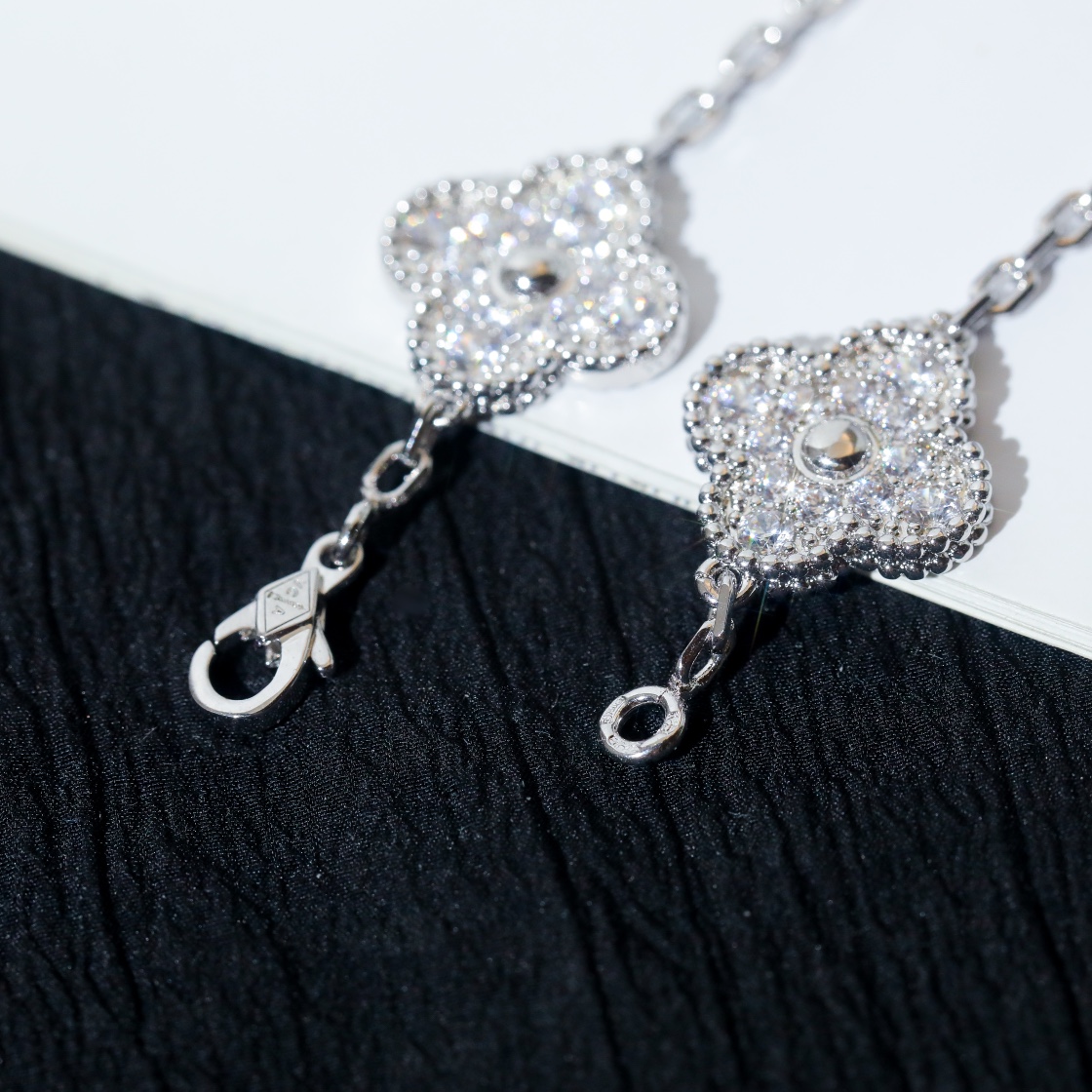 【国内発送/直営店】ブレスレット ヴァンクリーフ＆アーペル（Van Cleef & Arpels）