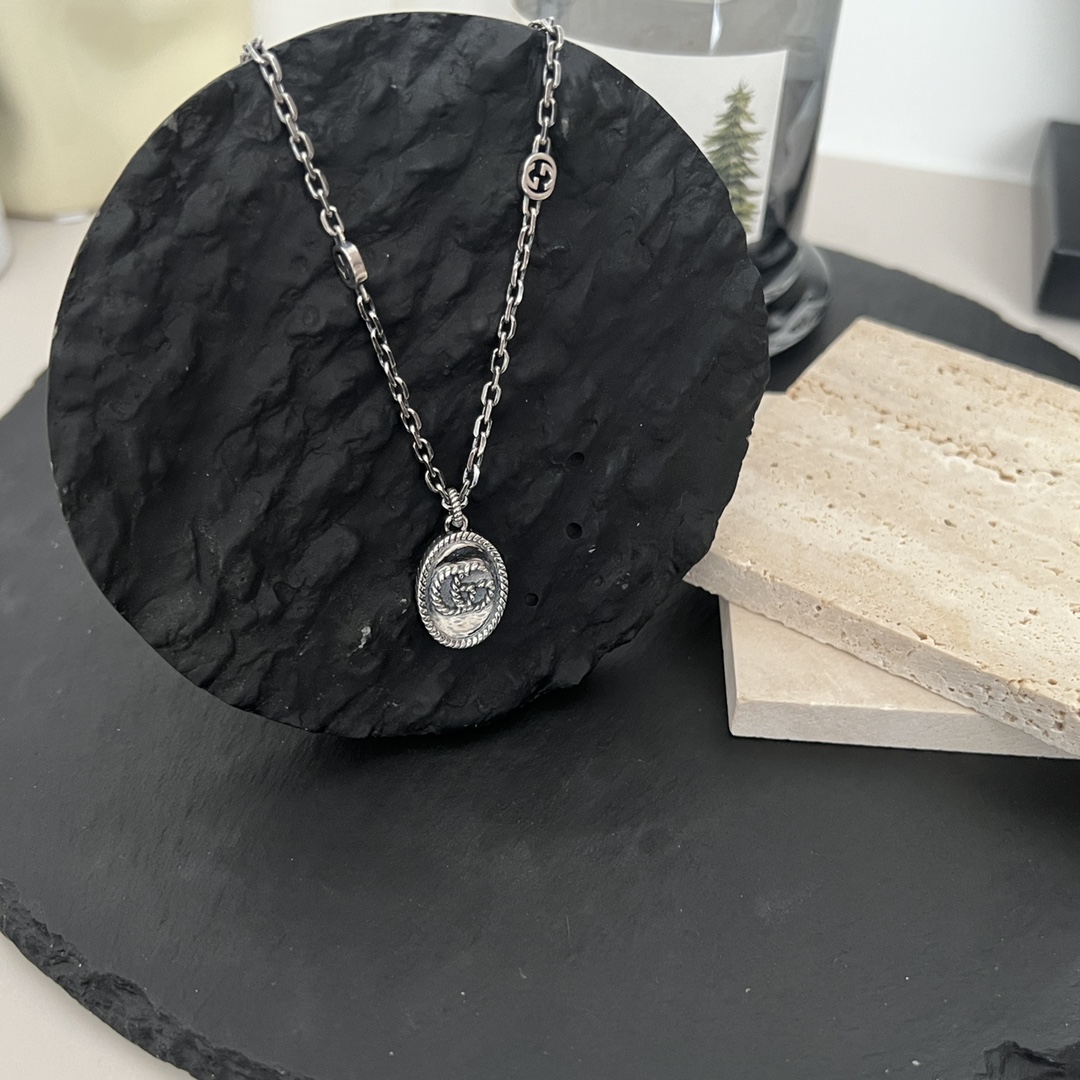 【国内発送/直営店】GUCCI グッチ ネックレス ダブルG ペンダント シルバー レディース メンズ