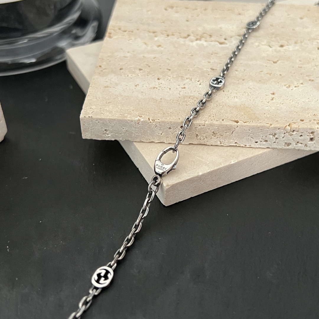 【国内発送/直営店】GUCCI グッチ ネックレス ダブルG ペンダント シルバー レディース メンズ
