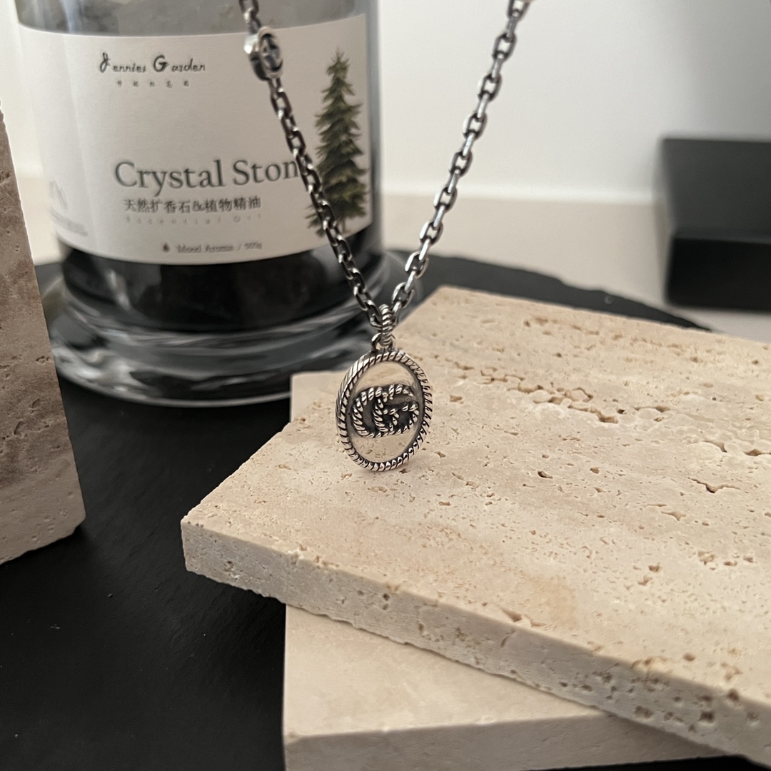 【国内発送/直営店】GUCCI グッチ ネックレス ダブルG ペンダント シルバー レディース メンズ