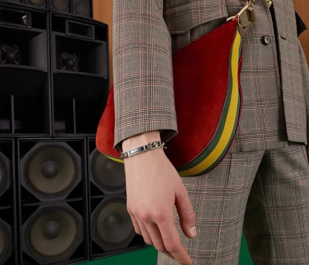 【国内発送/直営店】GUCCI グッチ ブラックエナメルロゴプレート エングレービングチェーンブレスレット ロゴバープレートスリムエナメル スターリングシルバー 腕輪 メンズ レディース 男女兼用 ボックス クラスプ クロージャー