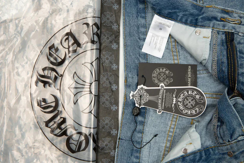 【Chrome Hearts】クロムハーツ Levi's 905 ブラック クロスパッチ ライトブルー ジーンズ