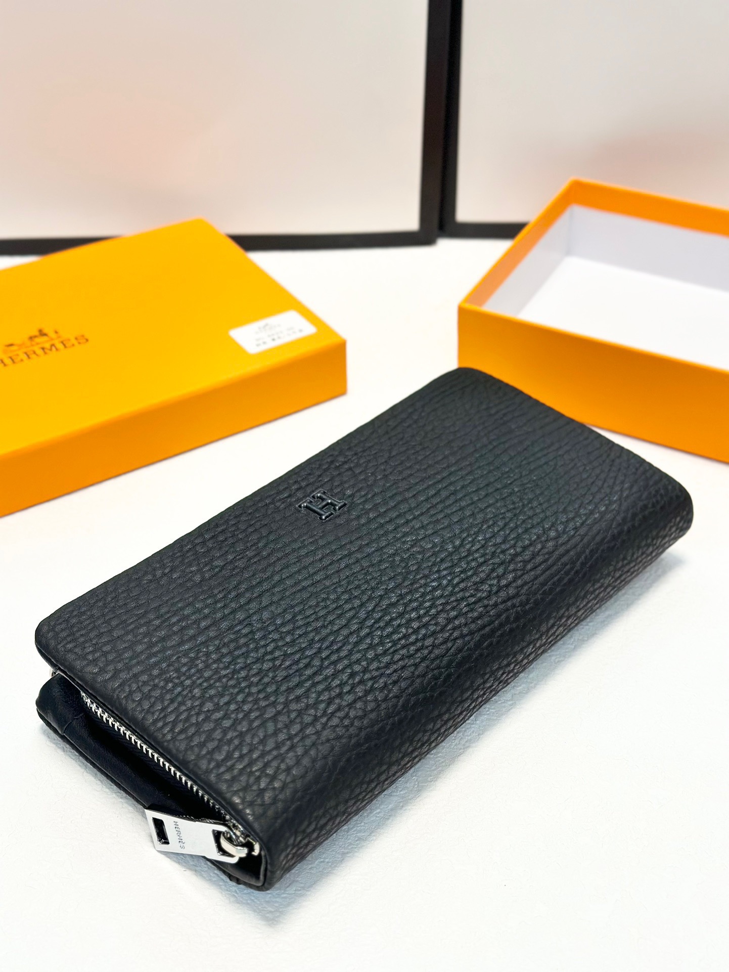 Hermes （エルメス） 財布20 x10 cm – 高島屋オンラインストア - 公式