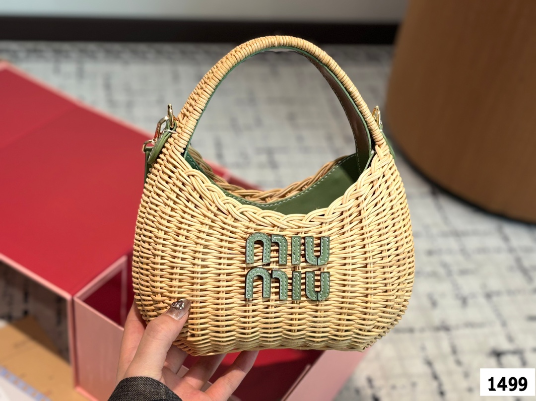 【2025限定】MIUMIU ミュウ ワンダー ウィッカー ハンドバッグ