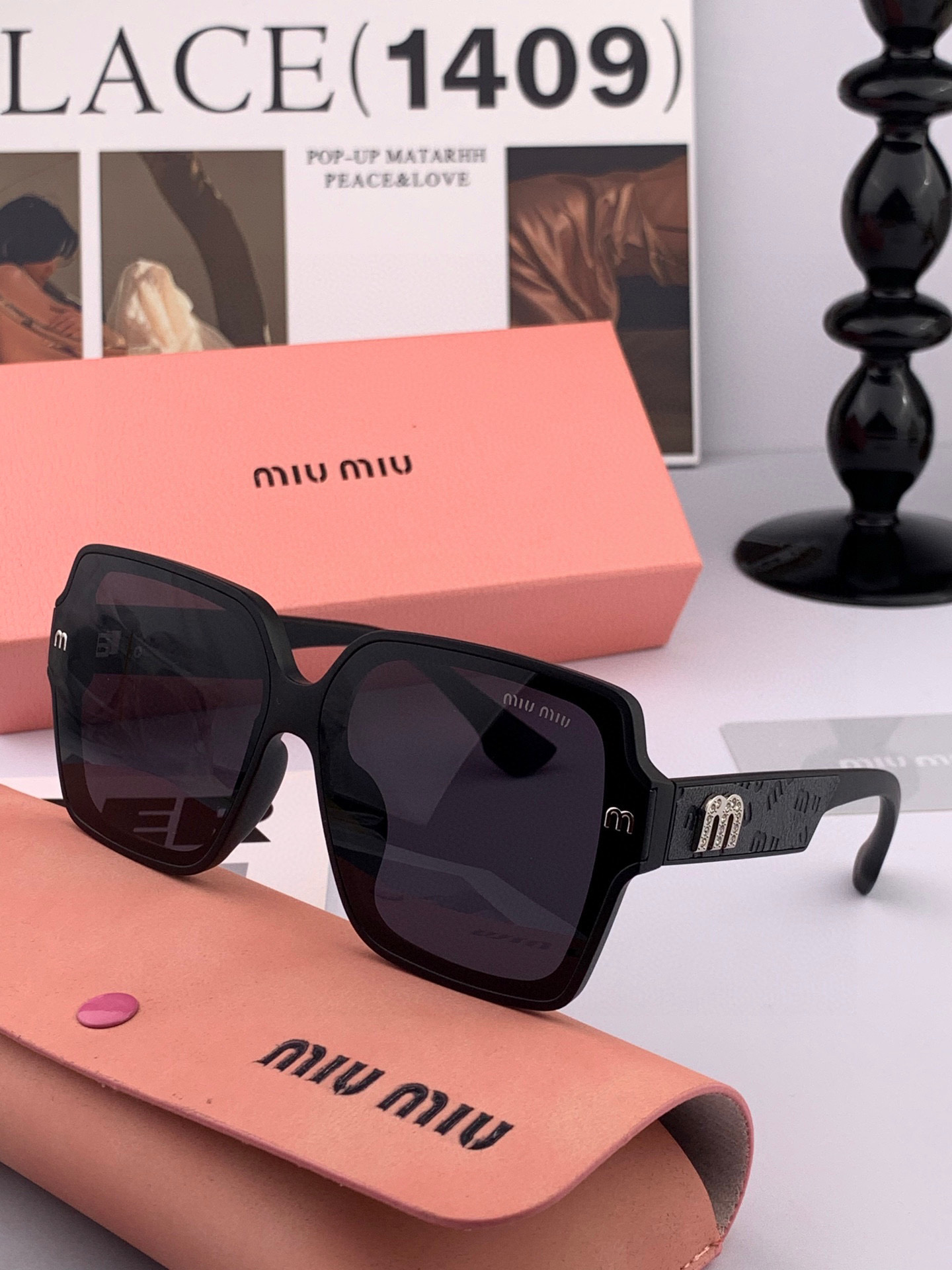 MIUMIU/ミュウミュウ 2025年スプリングコレクション🌟新作登場！❤❤サングラスの必需品 M9304