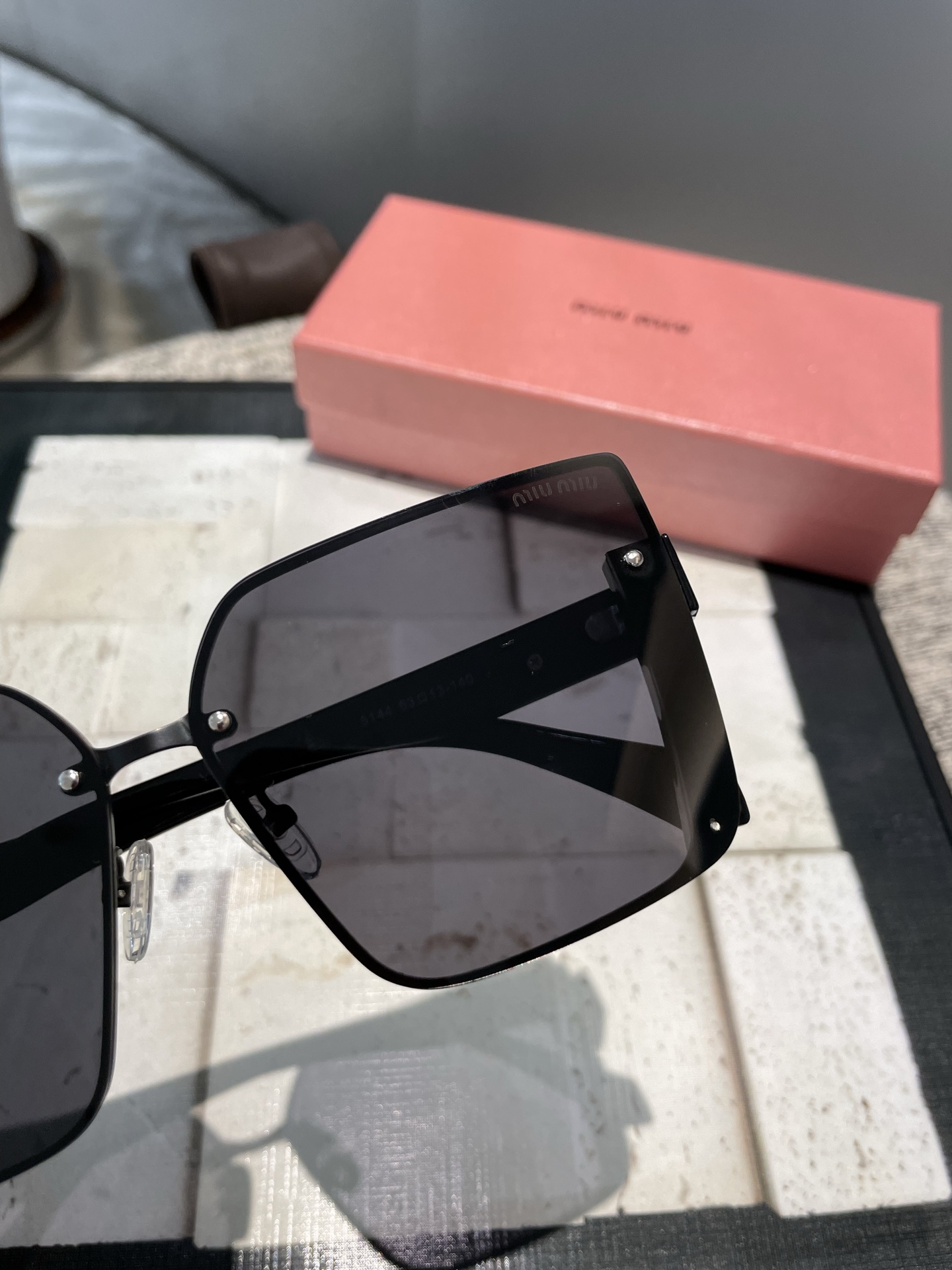 MIU MIU【TR偏光シリーズ】2025年新作 偏光サングラス 紫外線対策 M5144