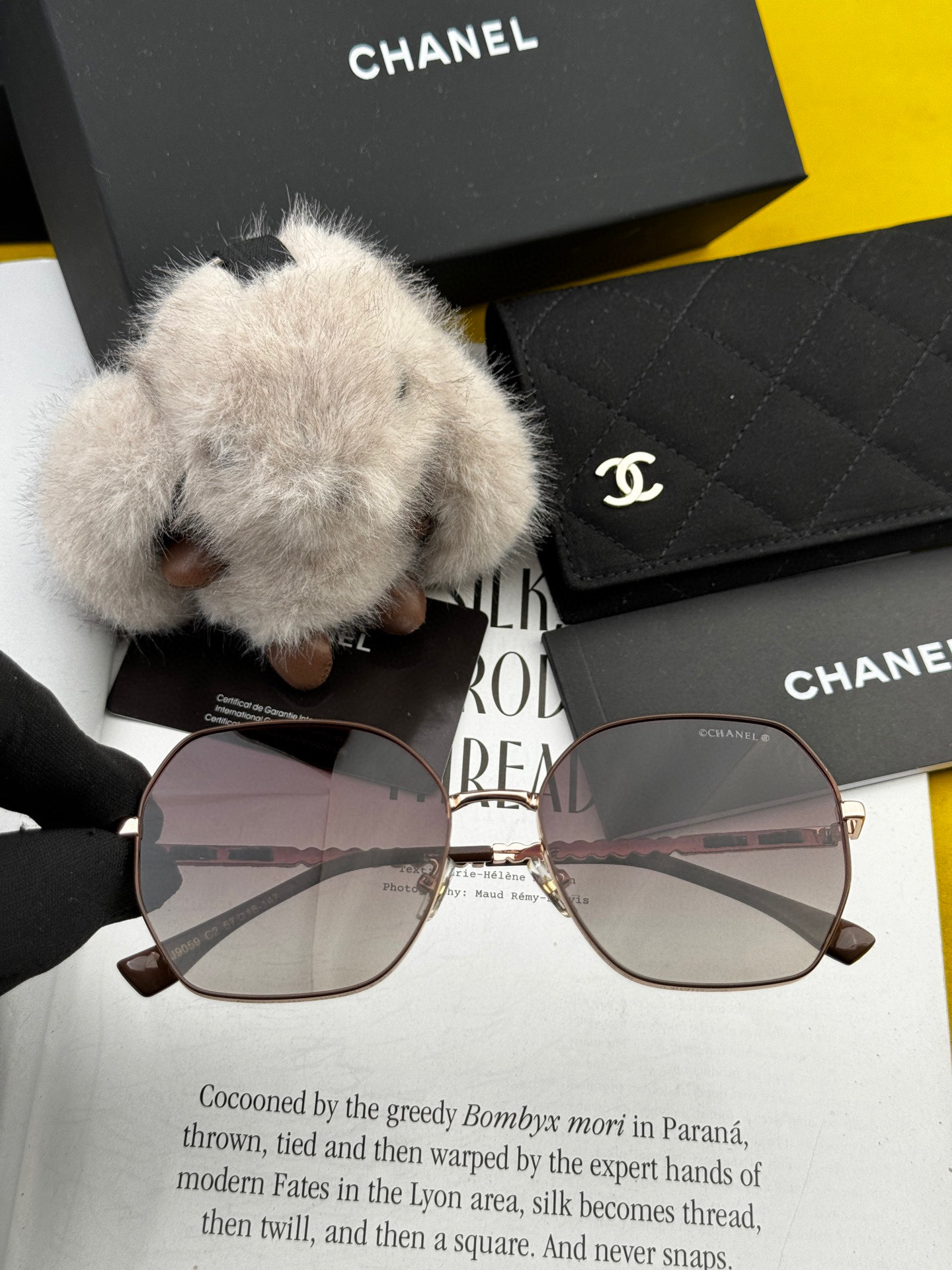 新作 CHANEL シャネル サングラス ユニークで前衛的な春夏最新モデル CH9905