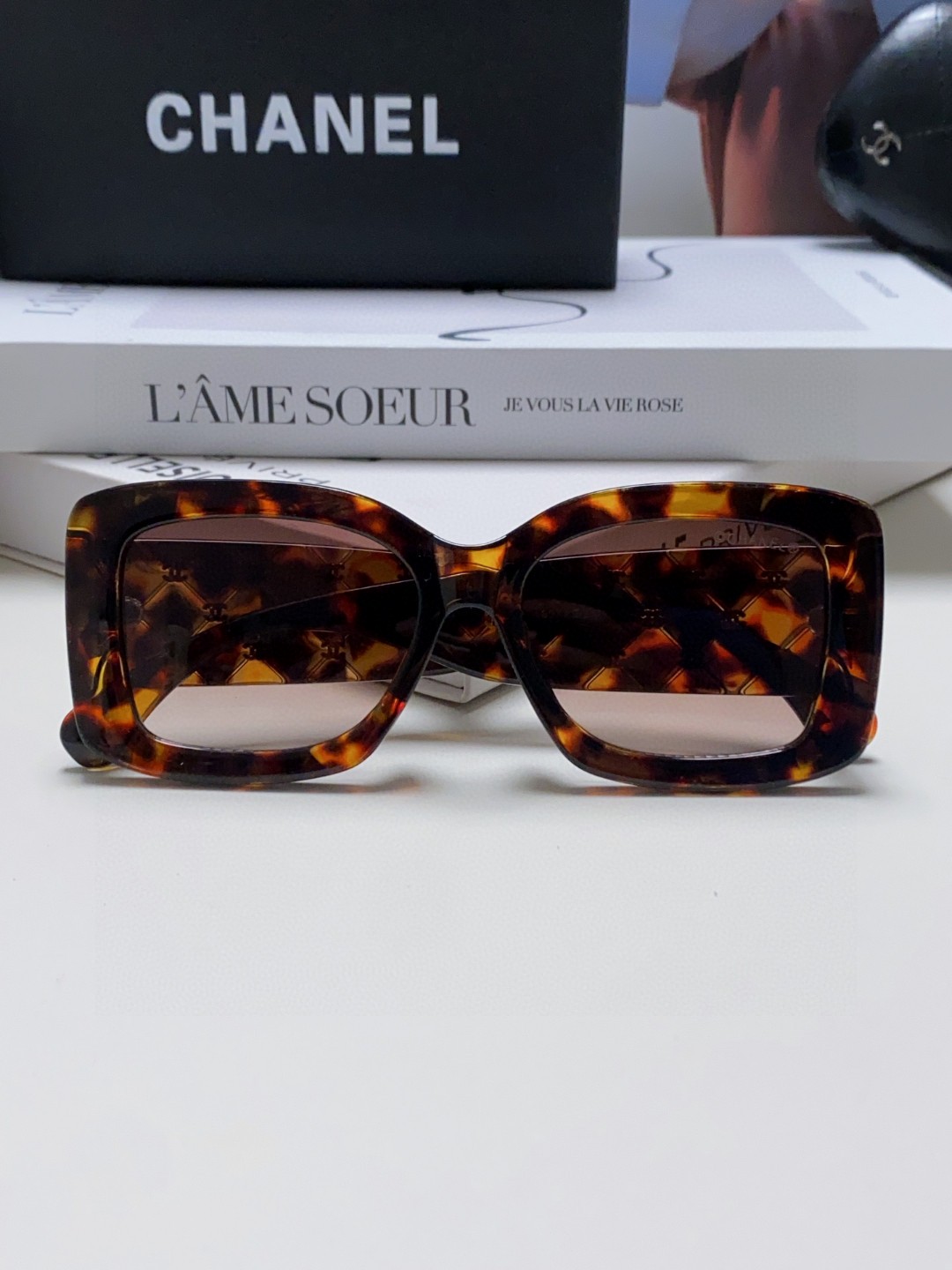 【CHANEL】シャネル 2025年新作トレンド 人気スクエア 偏光サングラス CH381731