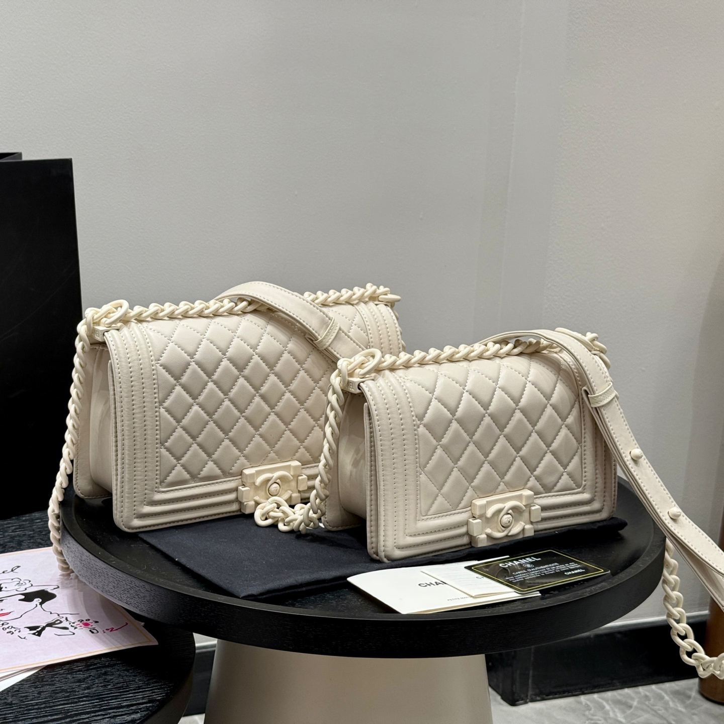 有名人愛用【シャネル】23A Leboy Chanel ハンドバッグ