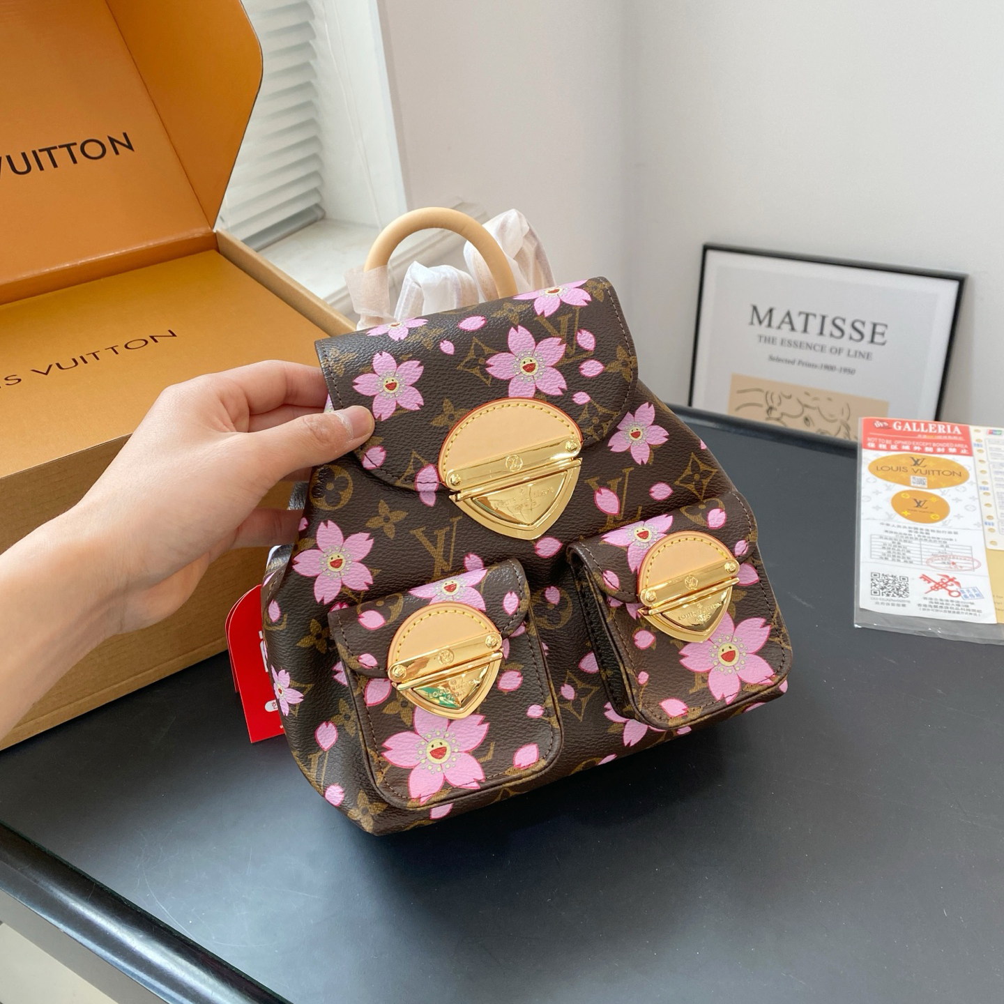 Louis Vuitton チェリーブロッサム 2025新作｢ルイ･ヴィトン × 村上隆｣DUMA ナップサック