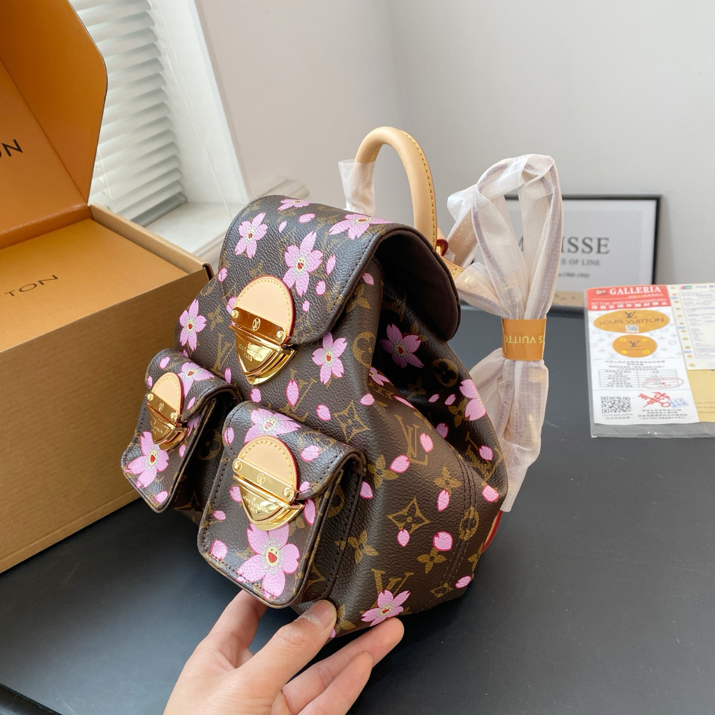 Louis Vuitton チェリーブロッサム 2025新作｢ルイ･ヴィトン × 村上隆｣DUMA ナップサック