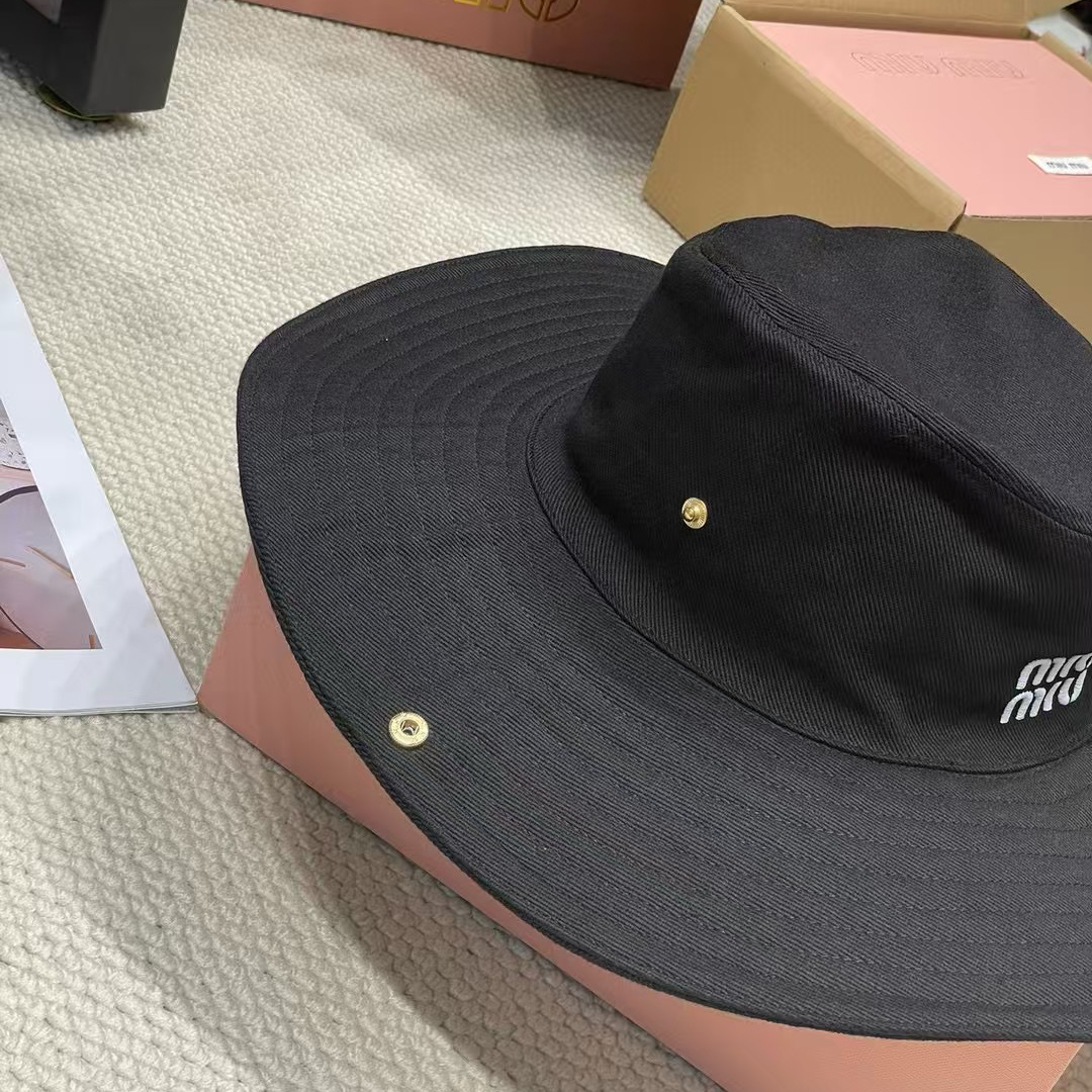 【MIU MIU】ミュウミュウ 2025年 新作 バケットハット