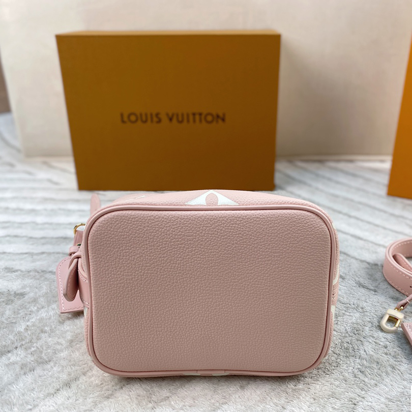 2025SS（春夏）☆数量限定希少品【3WAYで楽しめる】LOUIS VUITTON★ALL IN ハンドバッグ