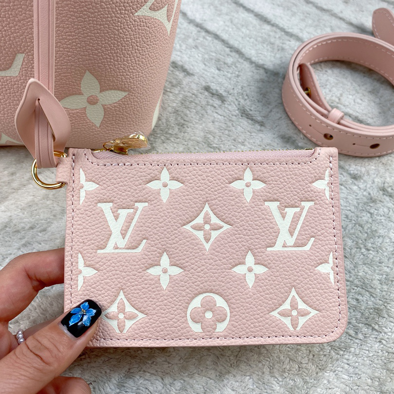 2025SS（春夏）☆数量限定希少品【3WAYで楽しめる】LOUIS VUITTON★ALL IN ハンドバッグ