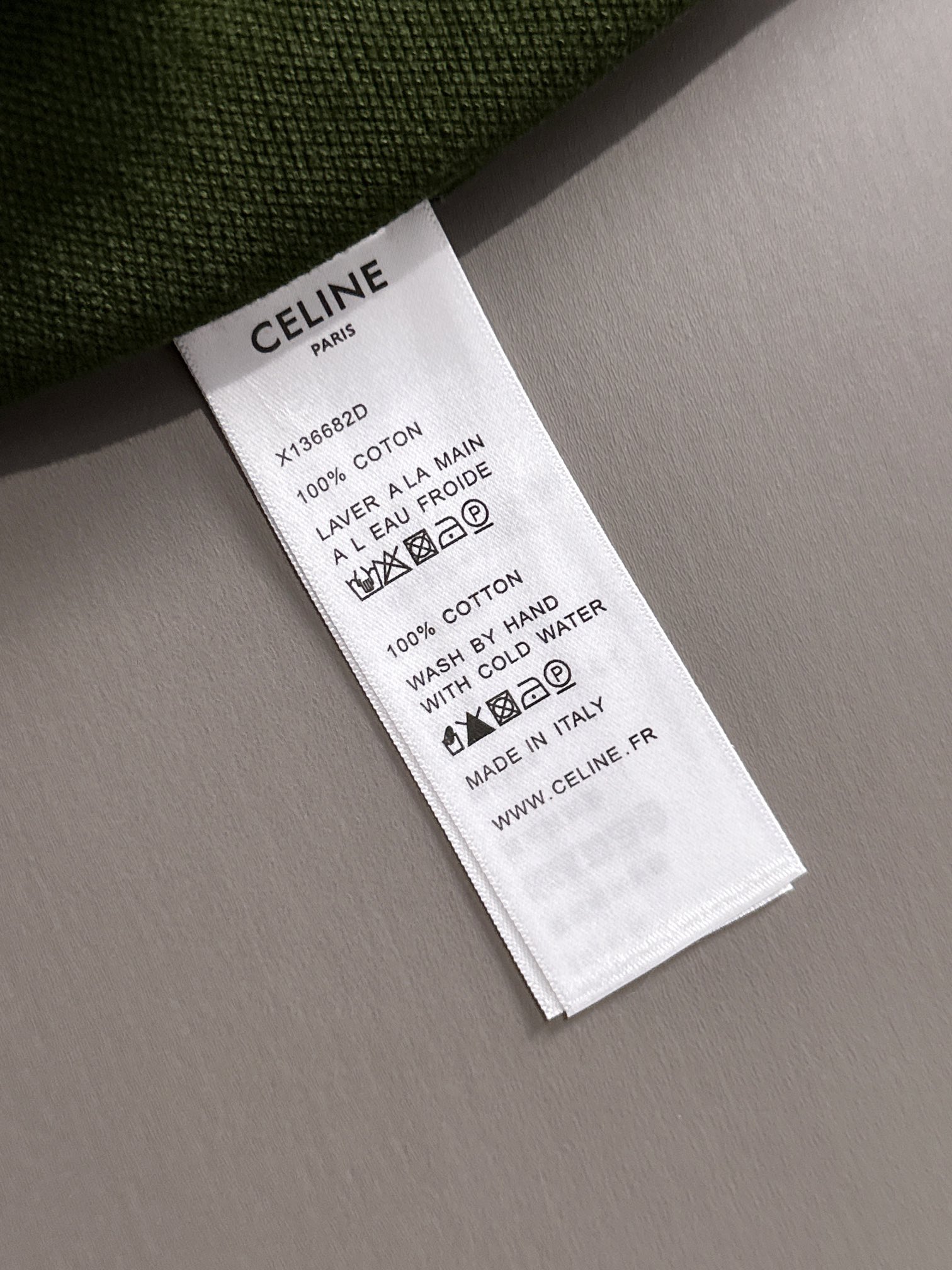 CELINE 2025年春夏新作　3色展開　半袖Tシャツ T138075