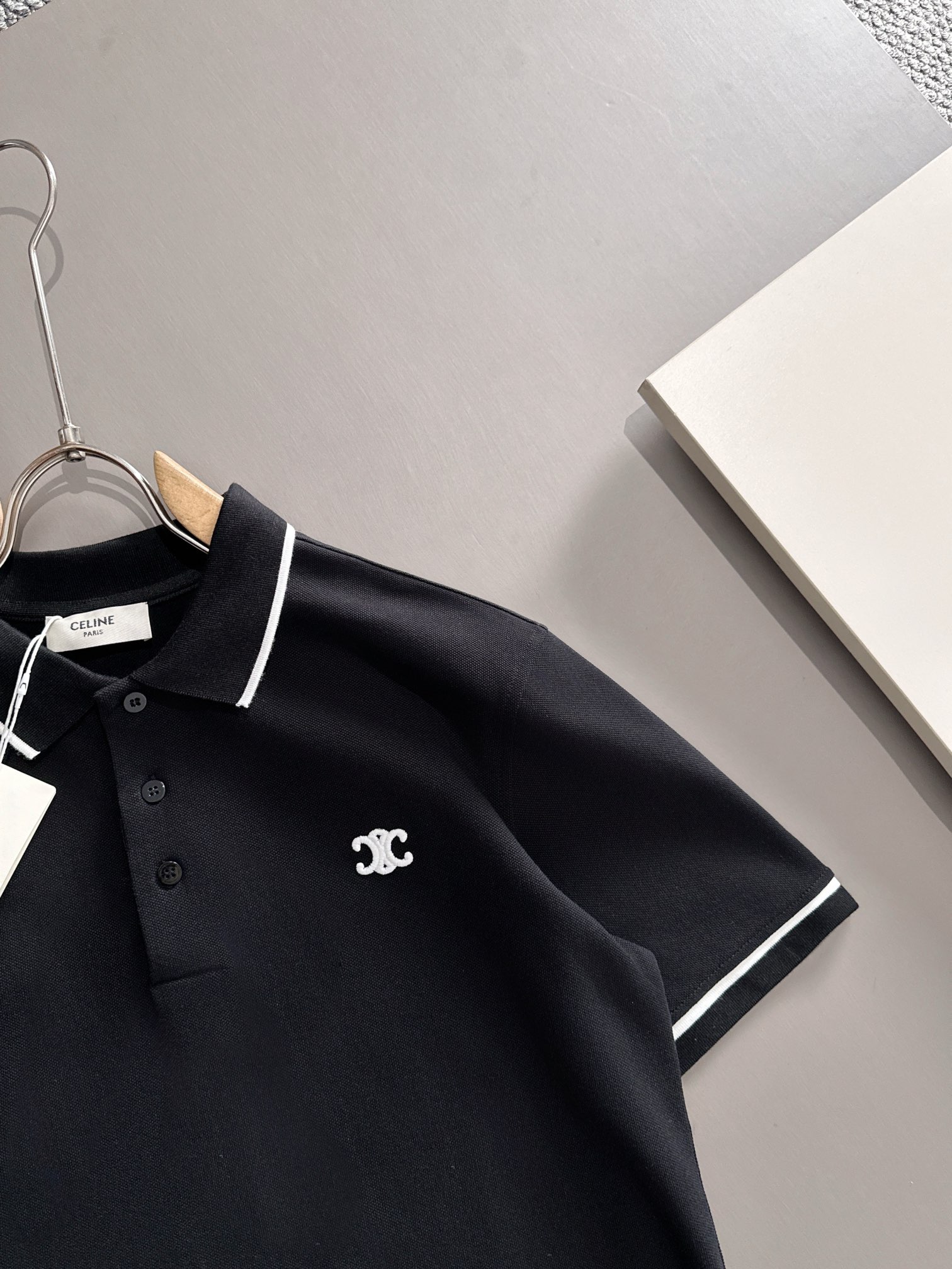 CELINE 2025年春夏新作　3色展開　半袖Tシャツ T138075