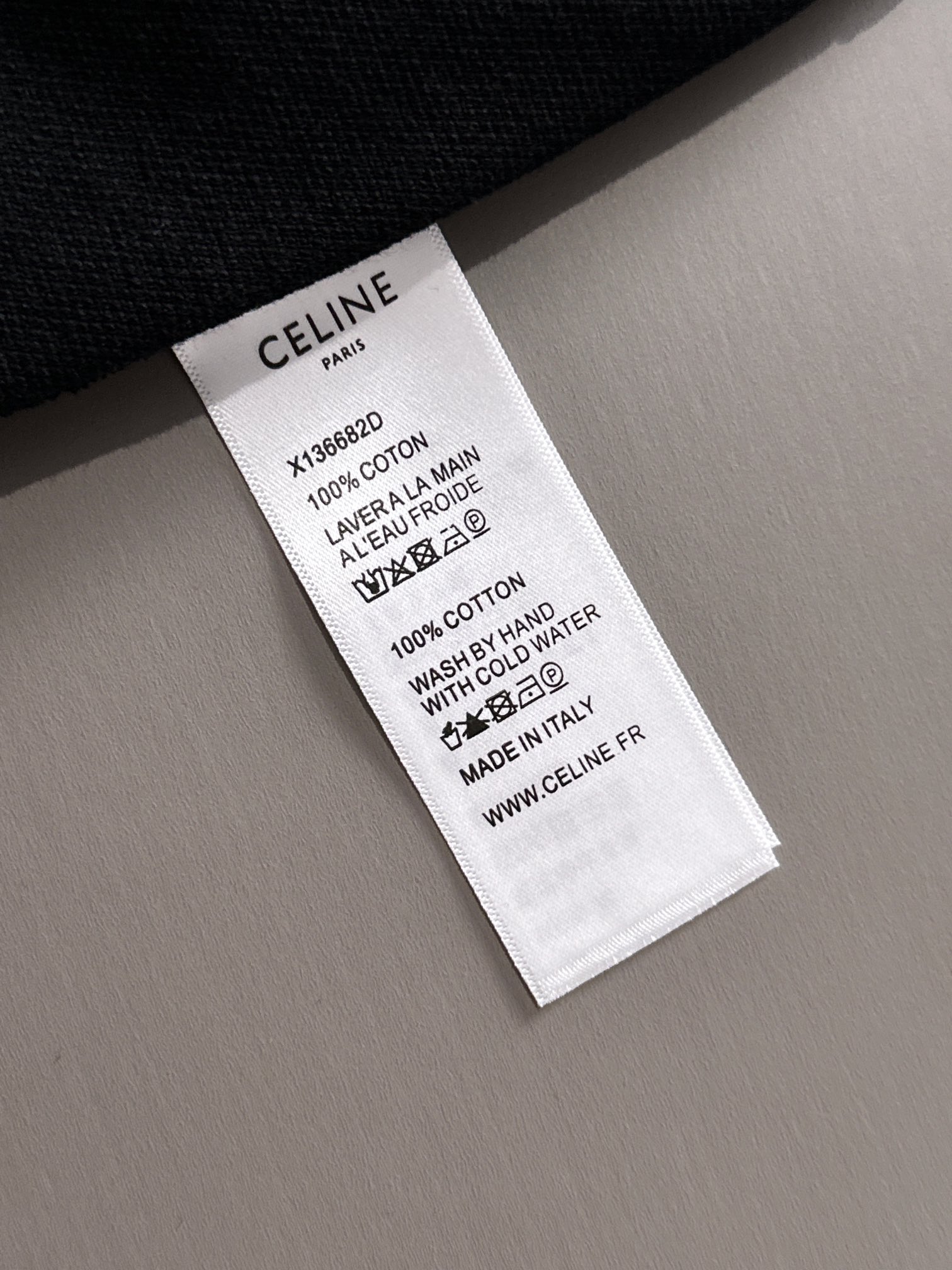 CELINE 2025年春夏新作　3色展開　半袖Tシャツ T138075