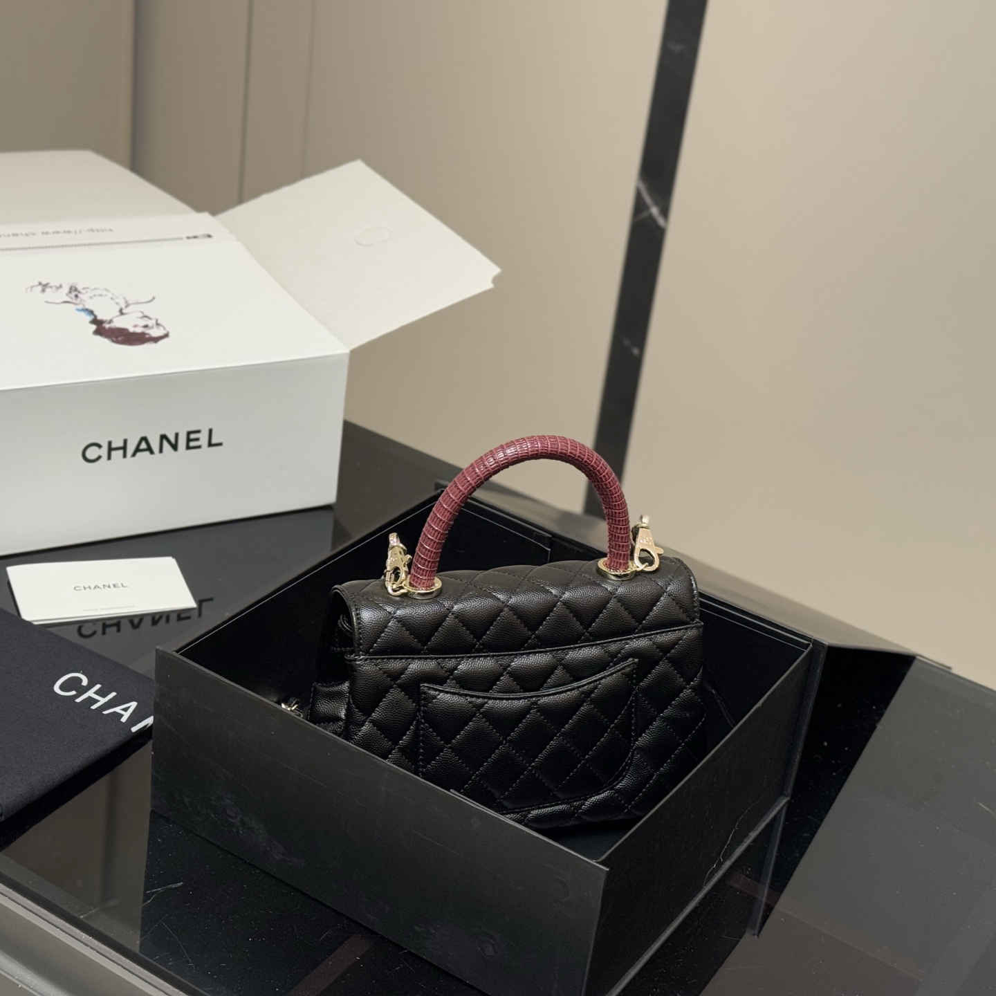 希少 CHANEL/シャネル ココハンドル バッグ チェーン キャビア 24cm