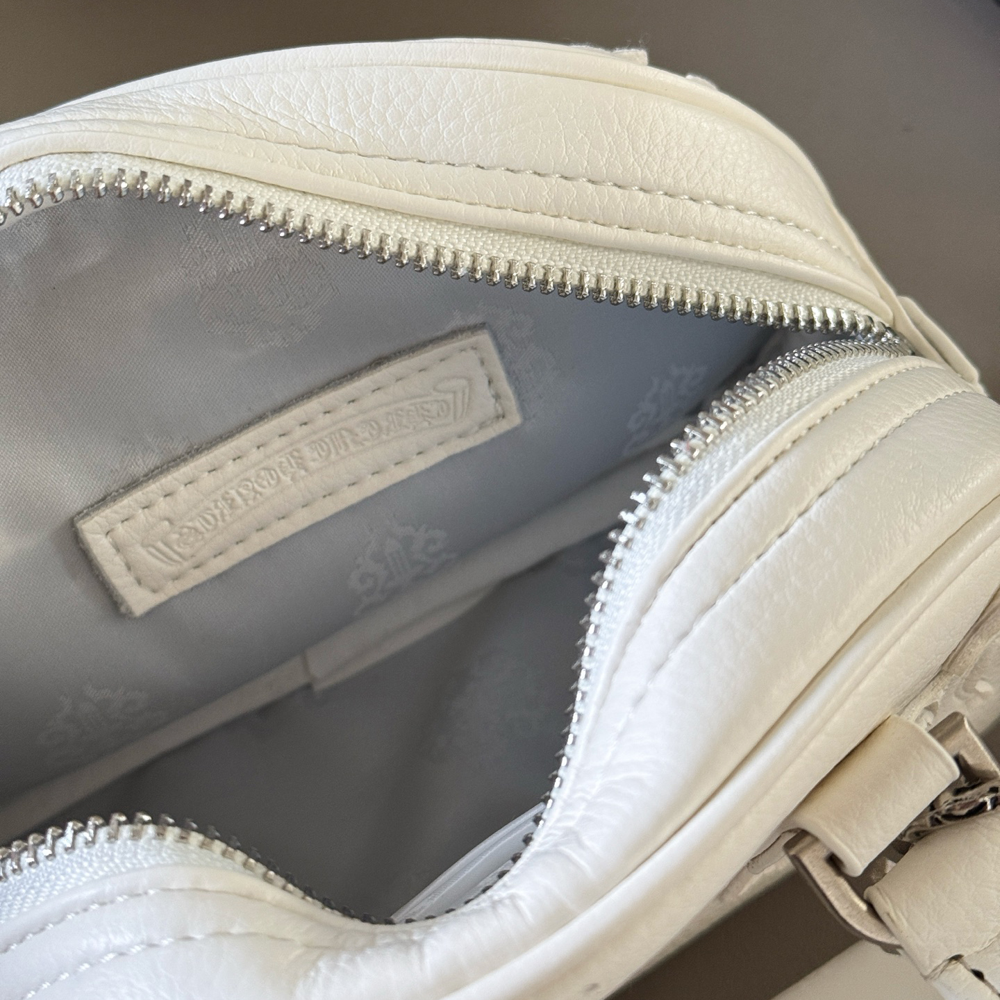 CHROME HEARTS クロムハーツ ロジウム加工 タイニー ジムバッグ セメタリークロスパッチ CHチャーム