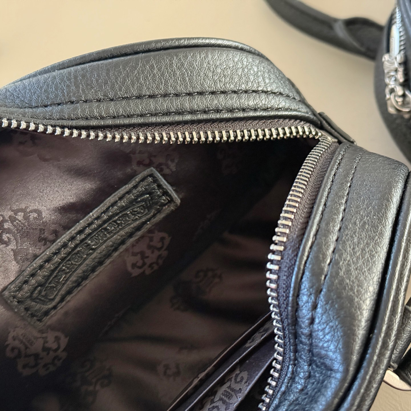 CHROME HEARTS クロムハーツ ロジウム加工 タイニー ジムバッグ セメタリークロスパッチ CHチャーム