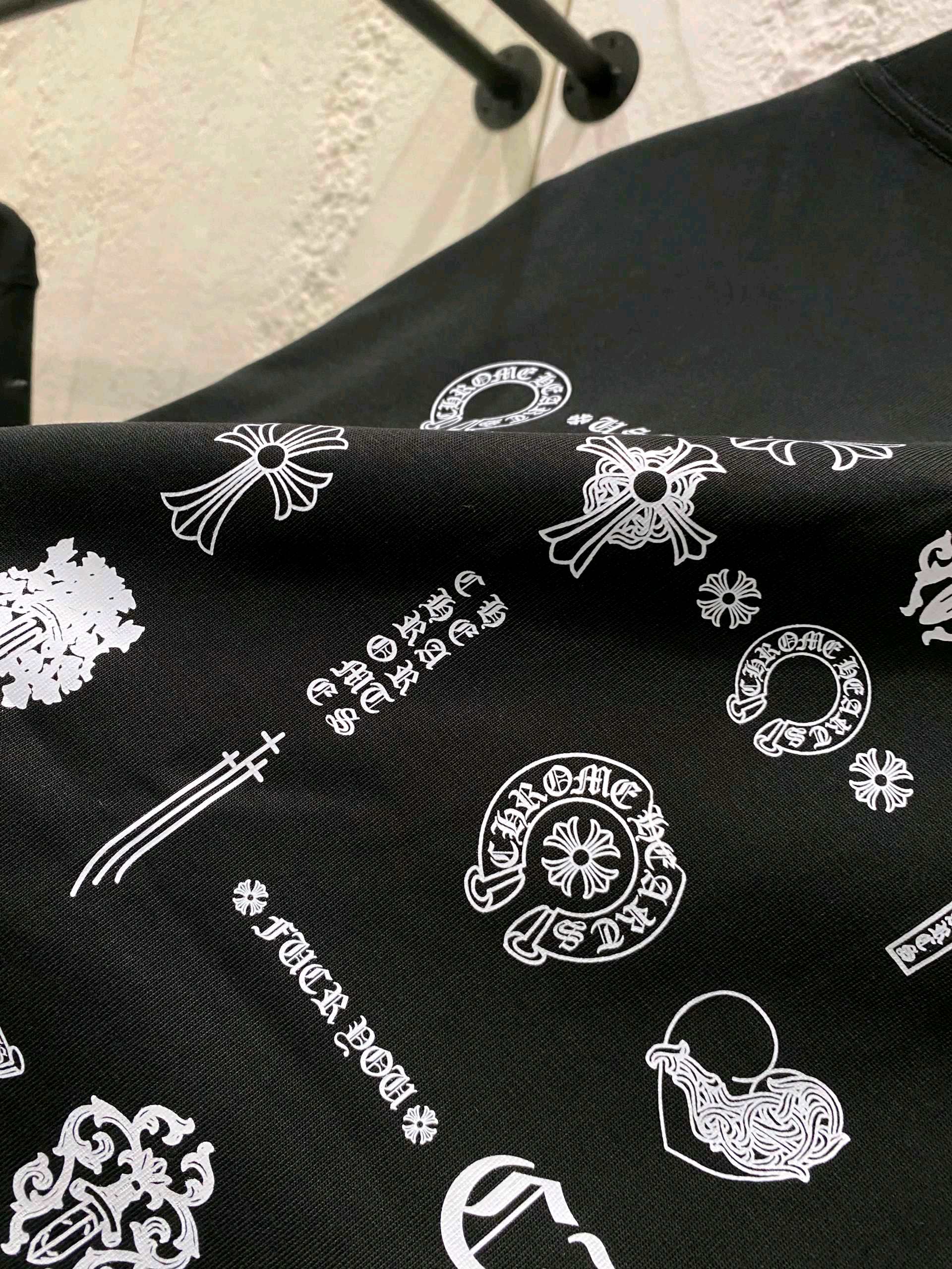 クロムハーツ【Chrome Hearts】 Tシャツ - 2026年春夏 新着商品