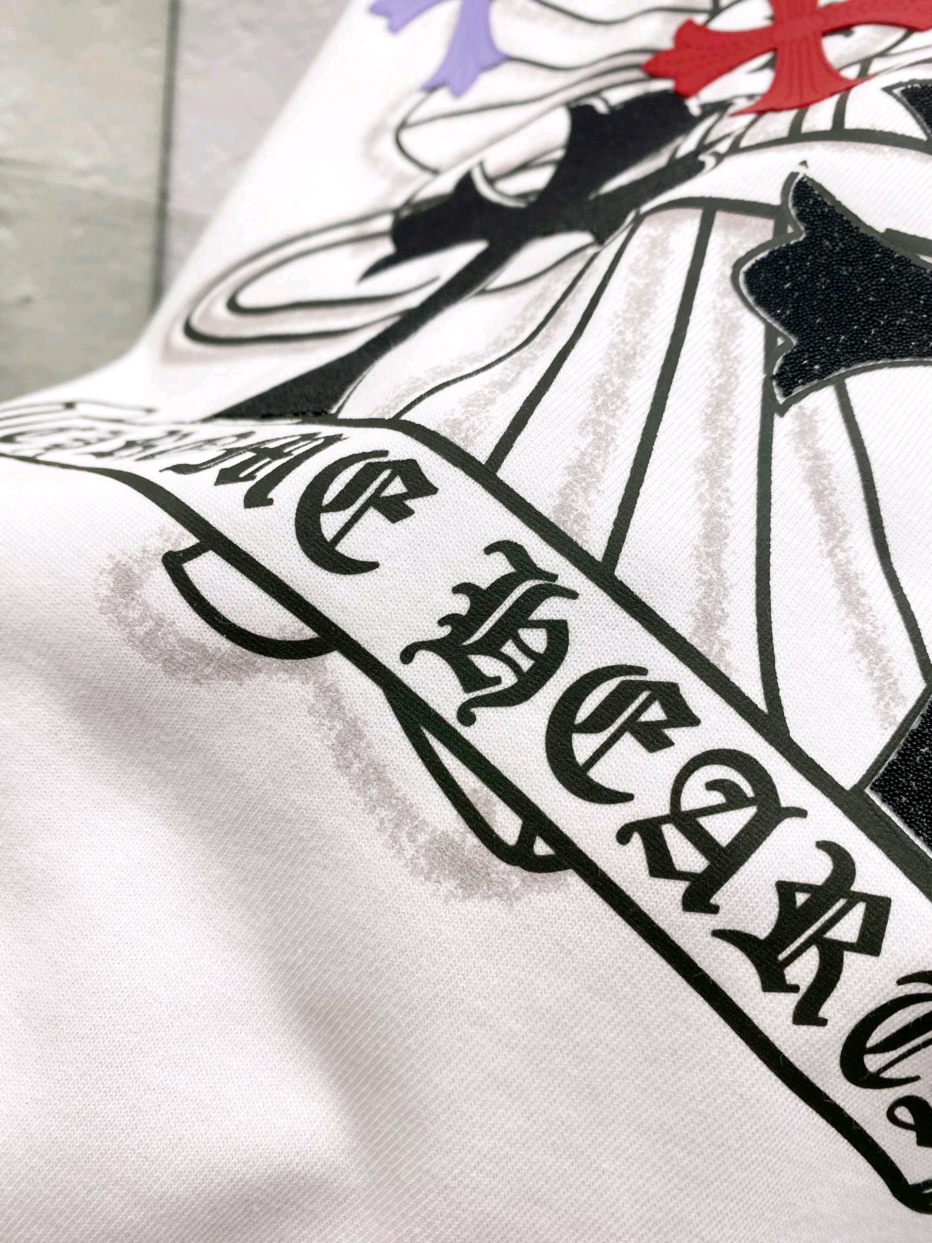 クロムハーツ【Chrome Hearts】 Tシャツ - 2026年春夏 新着商品 ブラック / ホワイト HT-26S03