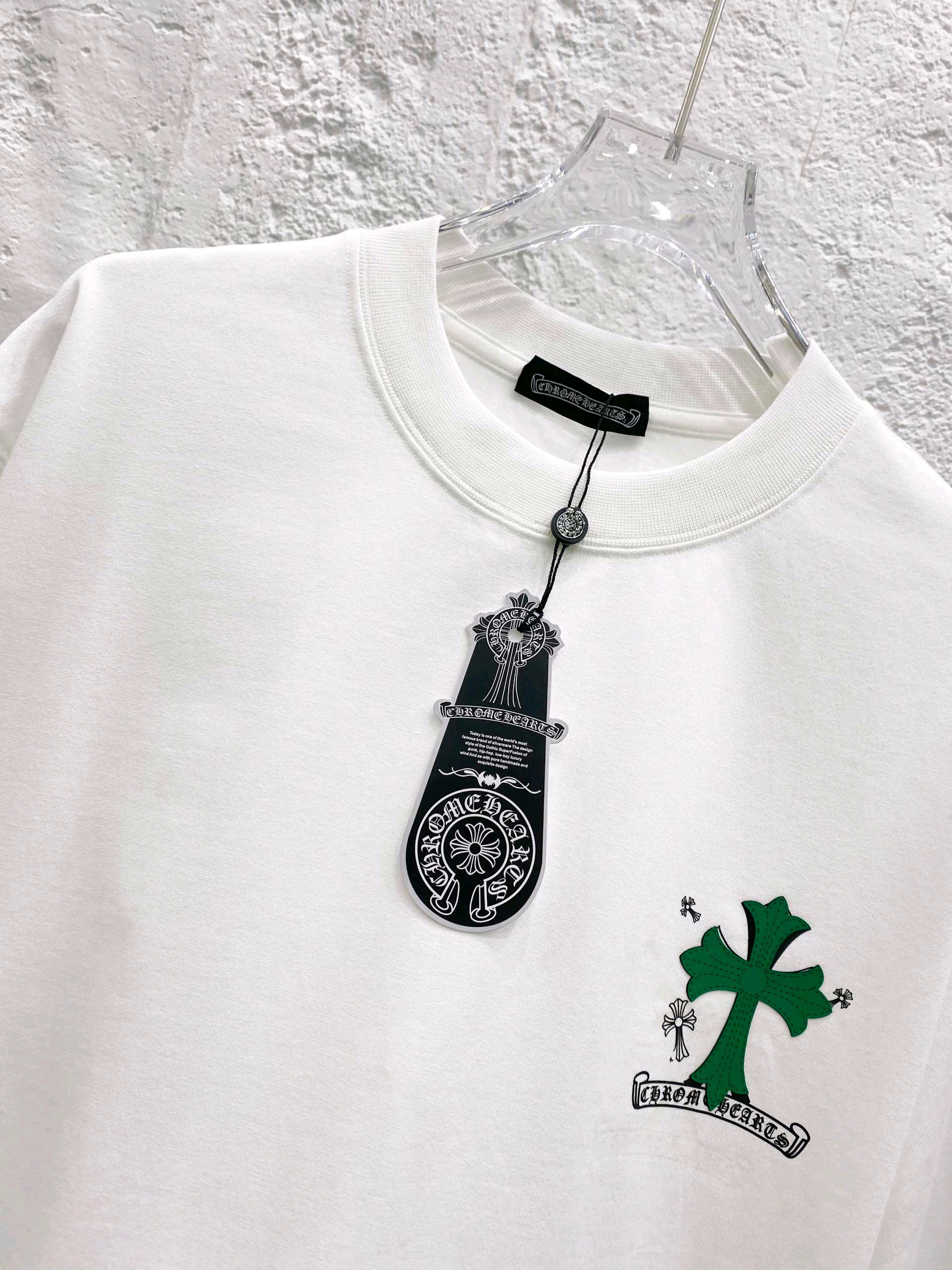 クロムハーツ【Chrome Hearts】 Tシャツ - 2026年春夏 新着商品 ブラック / ホワイト HT-26S03