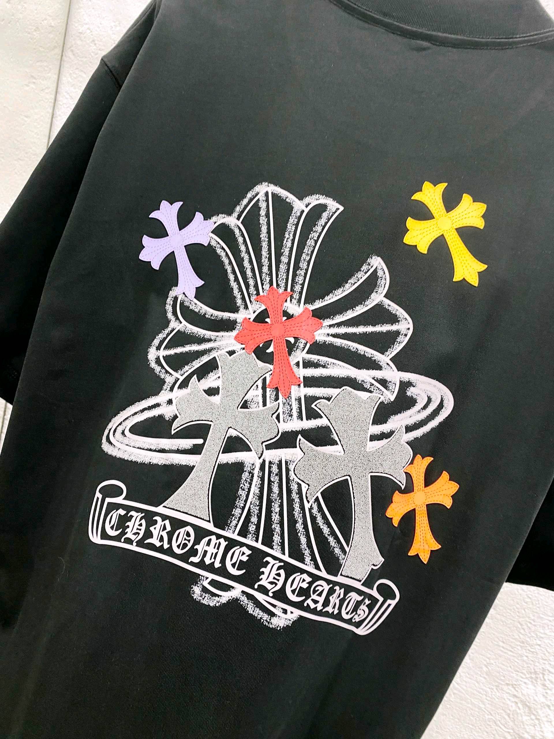 クロムハーツ【Chrome Hearts】 Tシャツ - 2026年春夏 新着商品 ブラック / ホワイト HT-26S03
