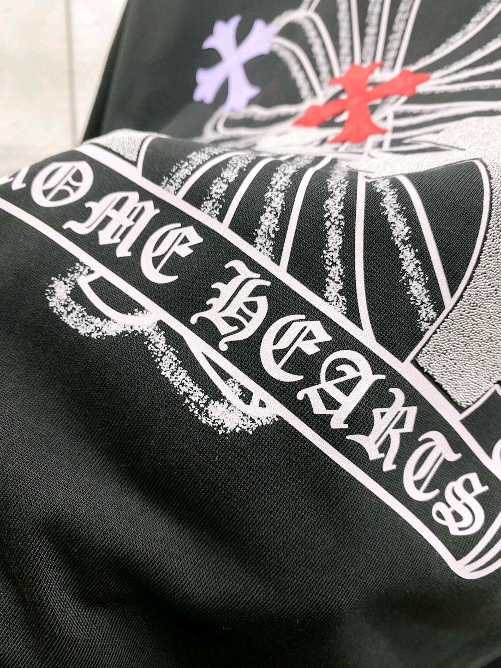 クロムハーツ【Chrome Hearts】 Tシャツ - 2026年春夏 新着商品 ブラック / ホワイト HT-26S03