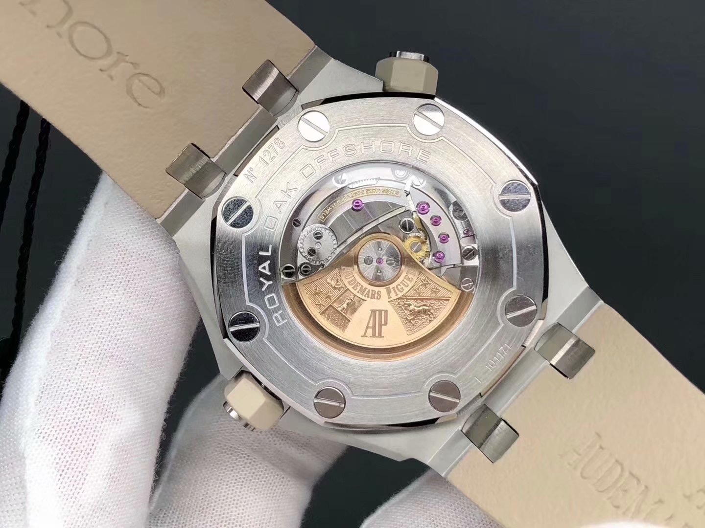 オーデマ・ピゲ AUDEMARS PIGUET ロイヤルオーク オフショア ダイバー ブティック限定 15710ST.OO.A085CA.01