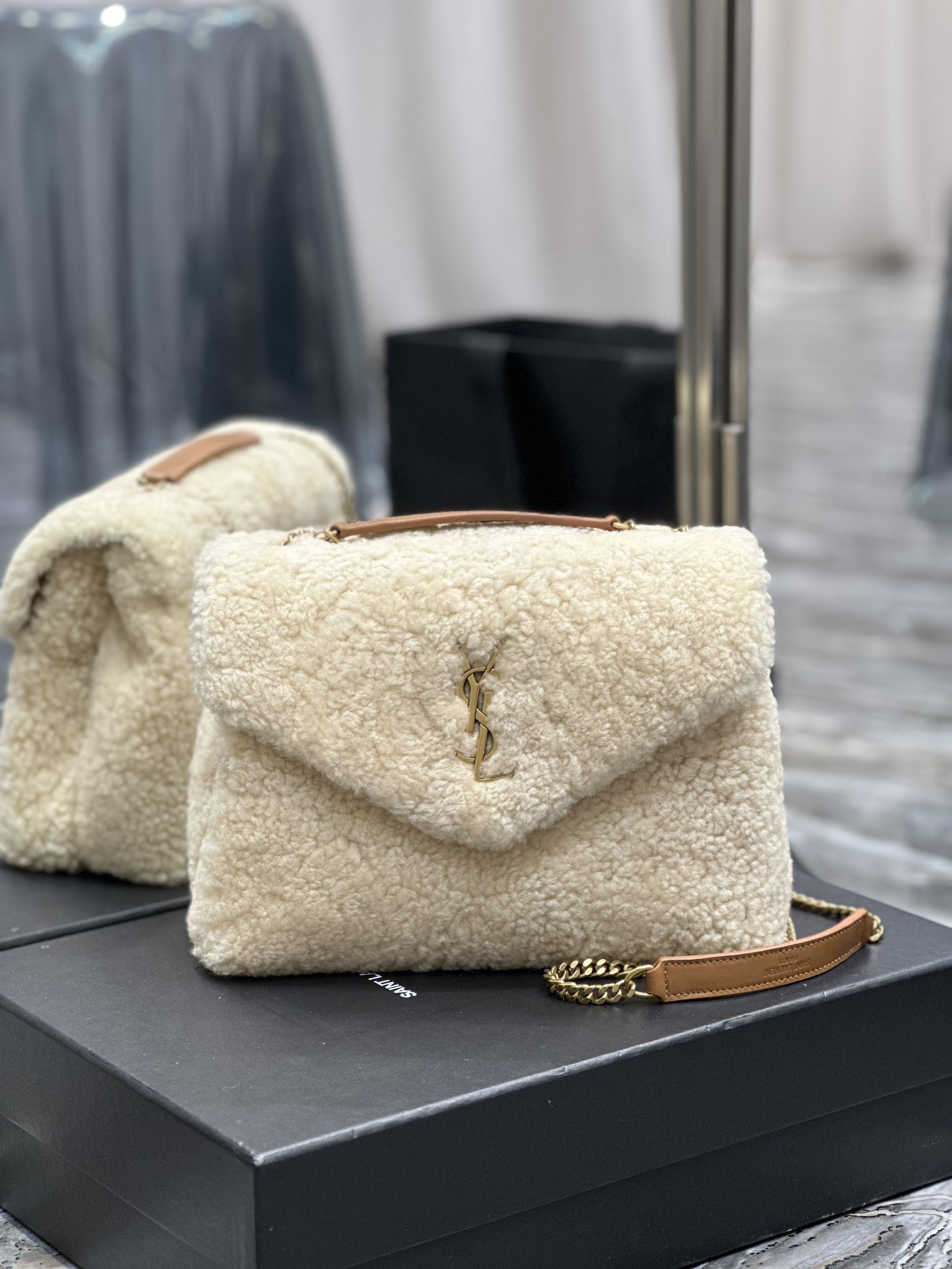 LOULOU SMALL CHAIN BAG IN QUILTED  Y