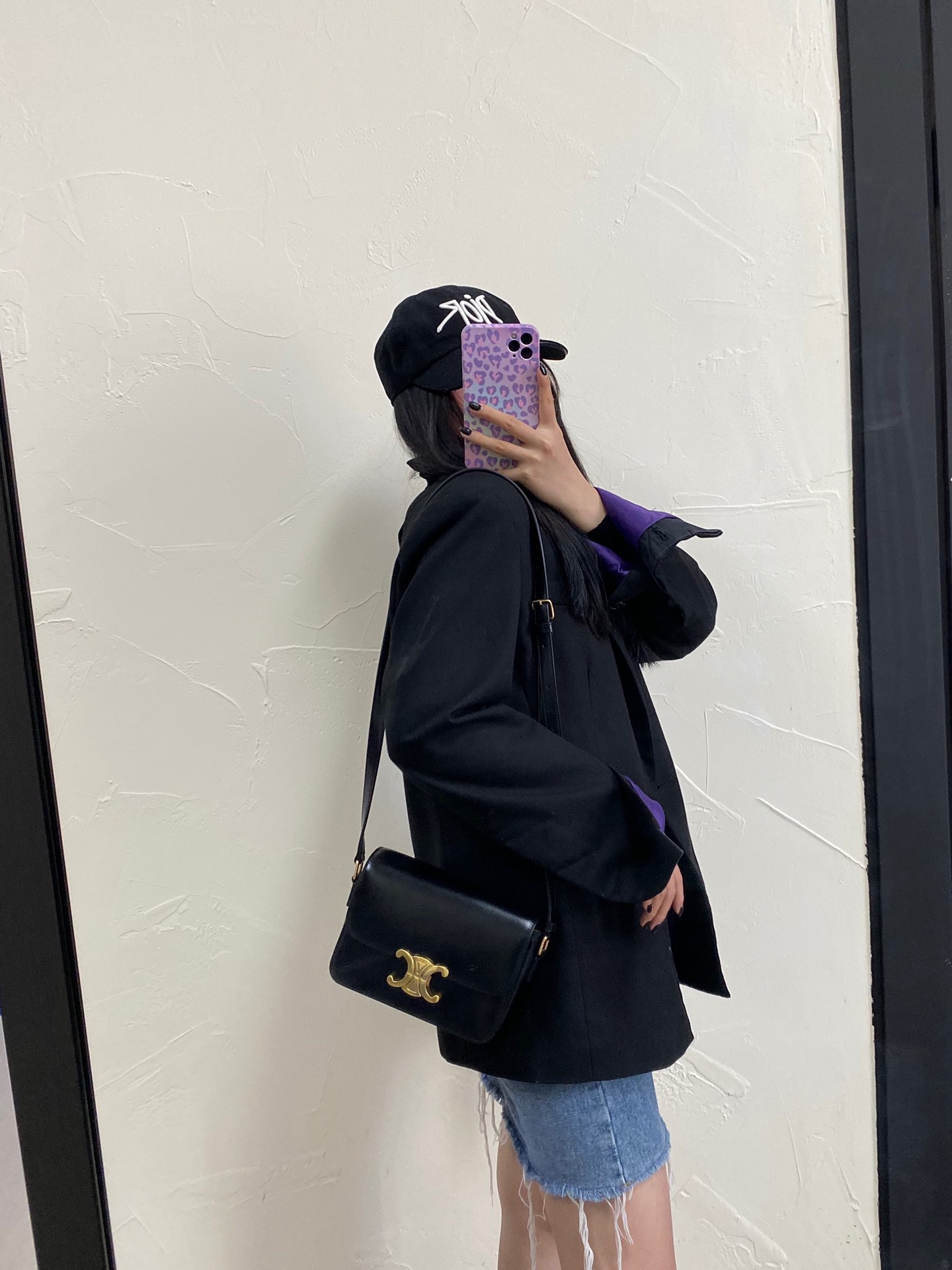 CELINE｜CROSSBAGS (TEEN TRIOMPHE BAG IN SHINY CALFSKIN ( Celine Teen Triomphe Bag in Shiny Calfskin Slate Grey – voilà.id