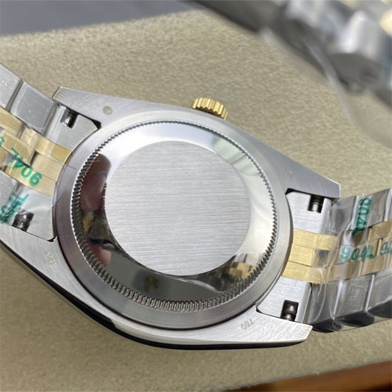 ロレックス デイトジャスト 36mm 126203