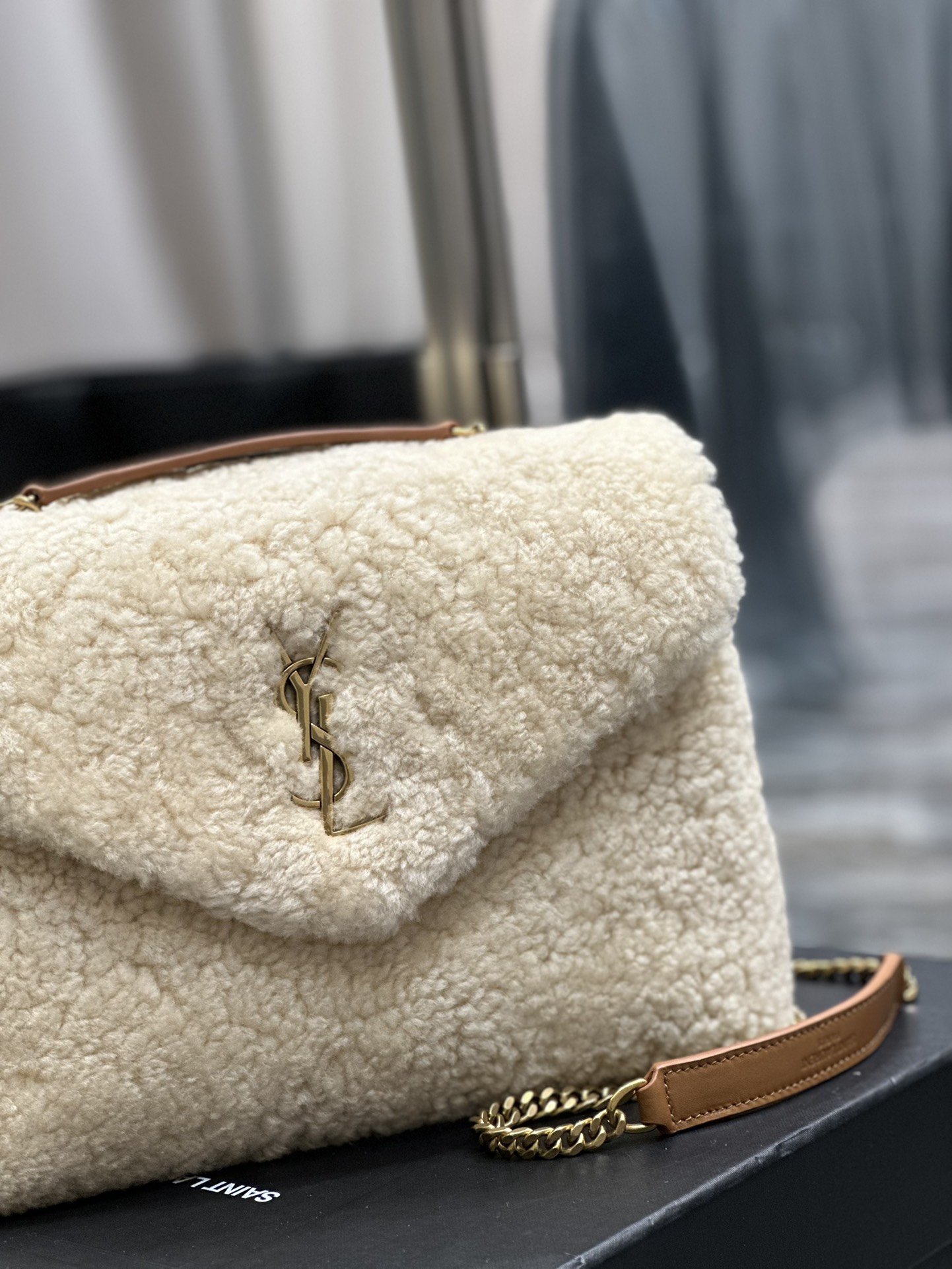 LOULOU SMALL CHAIN BAG IN QUILTED  Y
