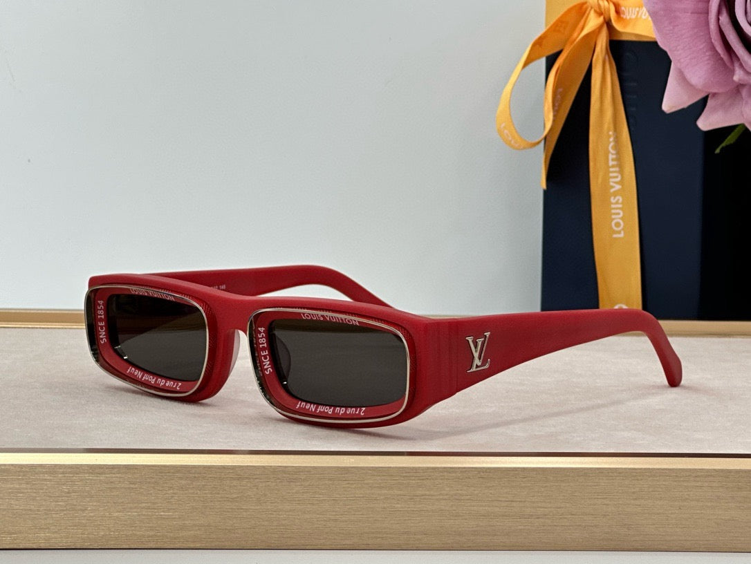 正規品★LOUIS VUITTON LV シグネチャー イヤリング カレ90・アルティメット S00｜ルイ・ヴィトン 公式サイト - M76649