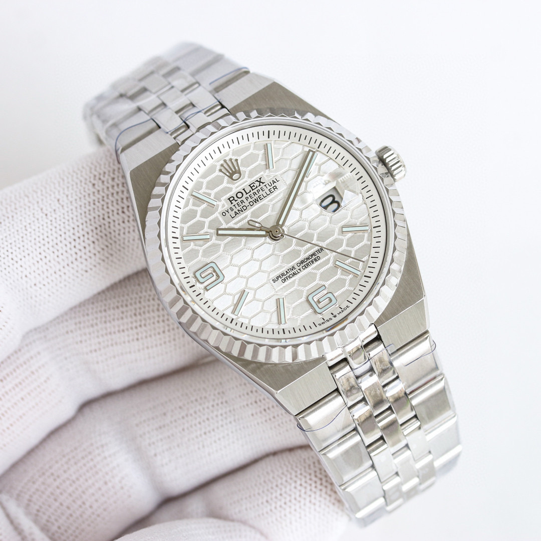 ロレックス【2025年新作】ランドドゥエラー40 M127334-0001