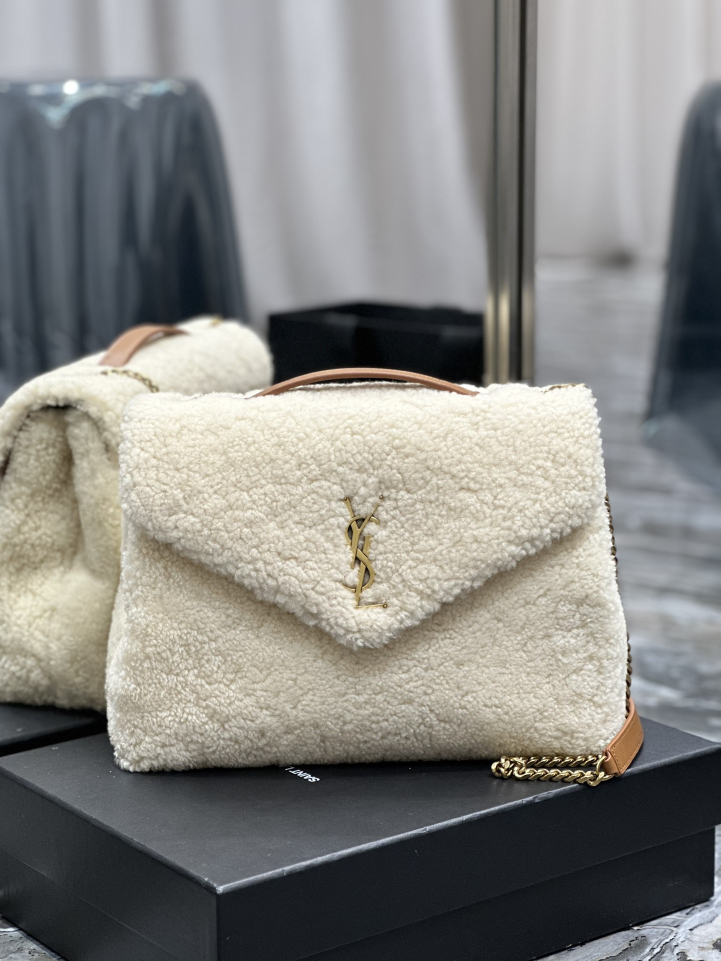 LOULOU SMALL CHAIN BAG IN QUILTED  Y