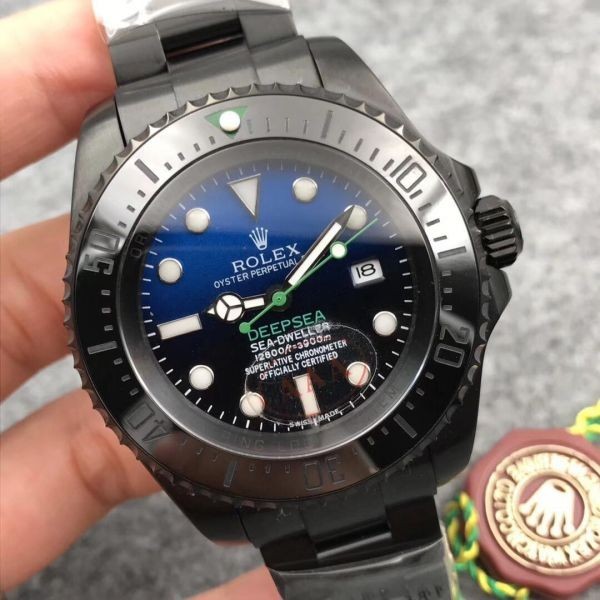 ロレックス ROLEX  DEEPSEAディープシーD-BLUE ダイアル 126660 