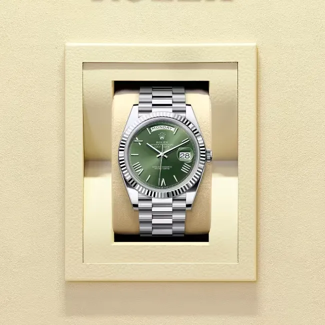 デイデイト 40 | オイスター、40 mm、プラチナ リファレンス 228236-0008
