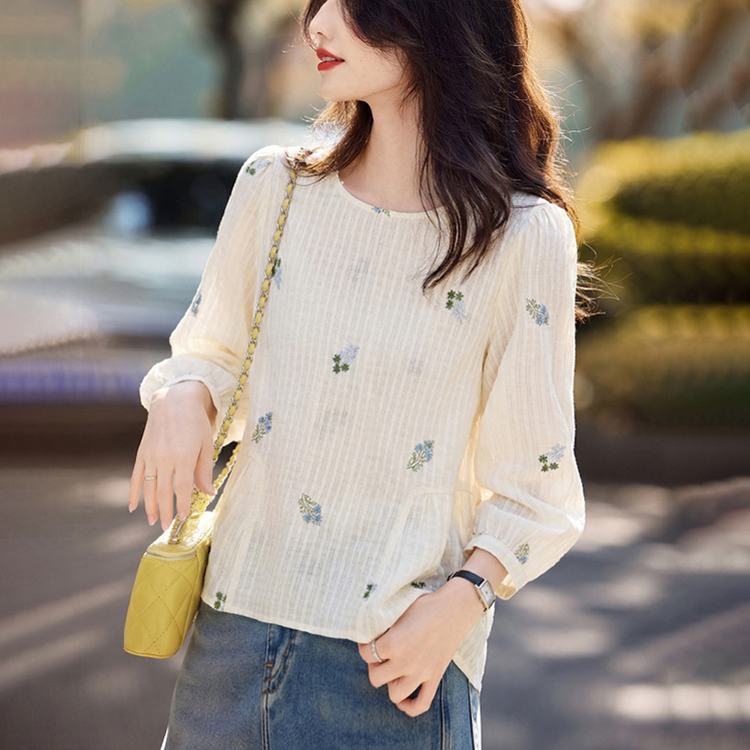 時尚圓領通勤刺繡長袖小衫