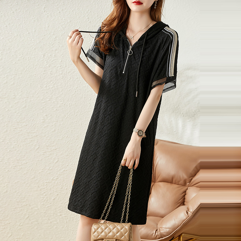 休閒V領A字型連身裙