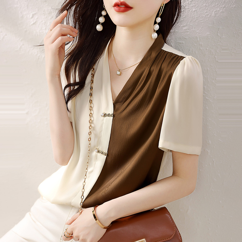 夏季V領輕薄透氣精緻扣撞色襯衫