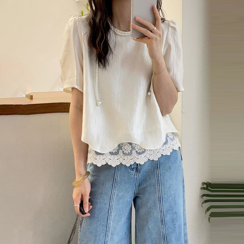 時尚圓領蕾絲拼接泡泡袖T恤(2色)