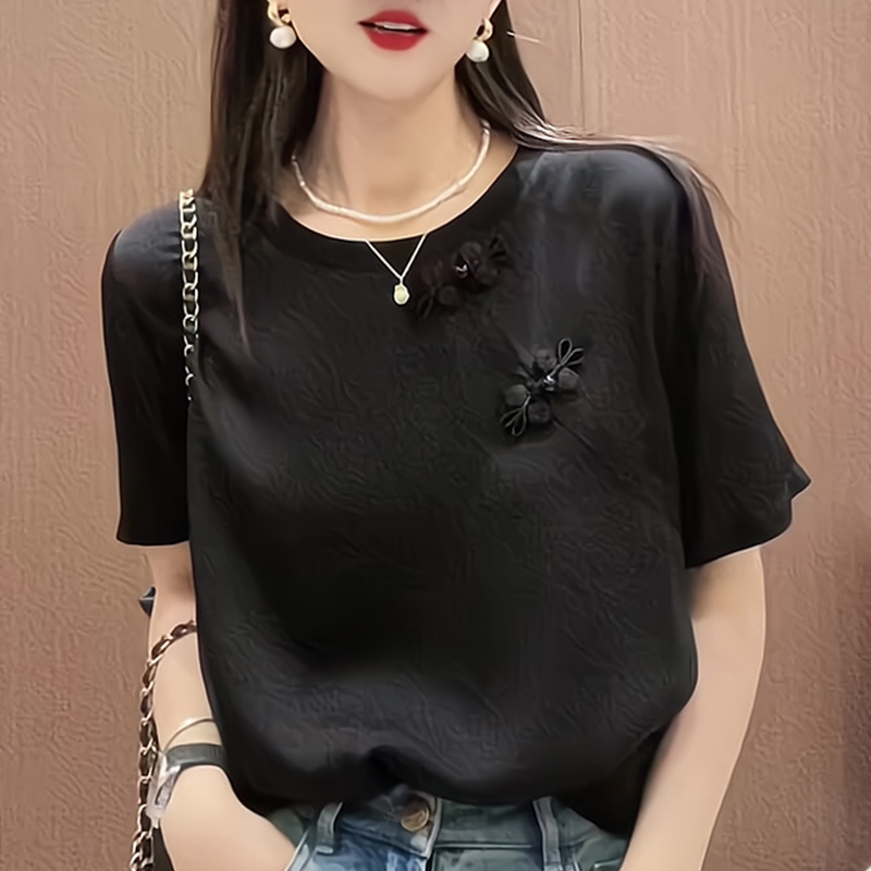 簡約圓領壓花垂感短袖T恤