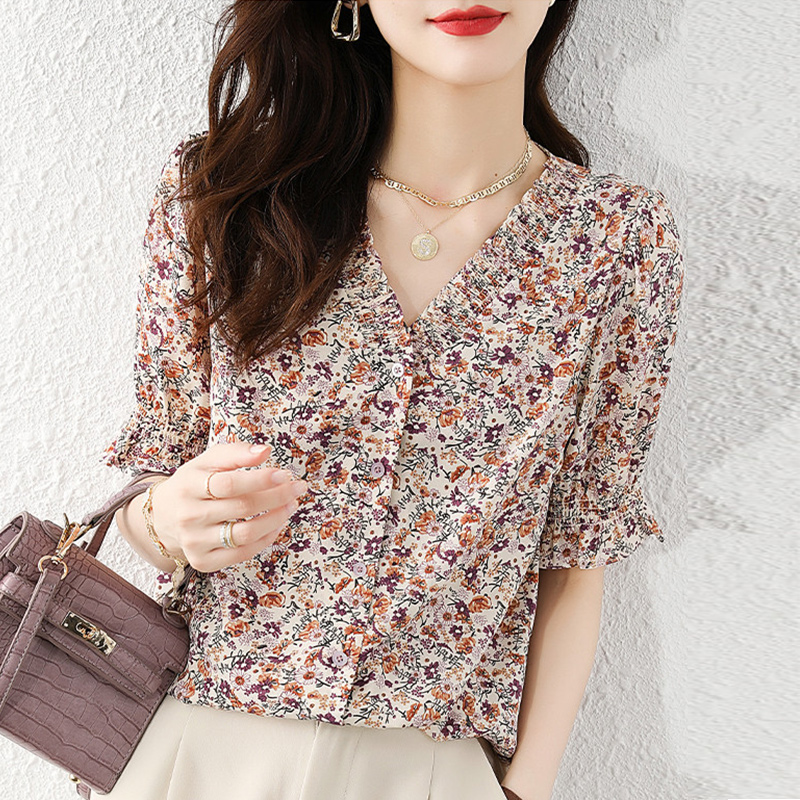韓版復古碎花喇叭袖襯衫