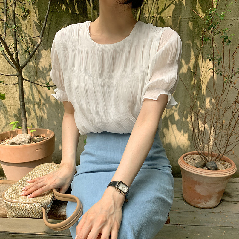 韓國褶皺感泡泡袖圓領套頭襯衫