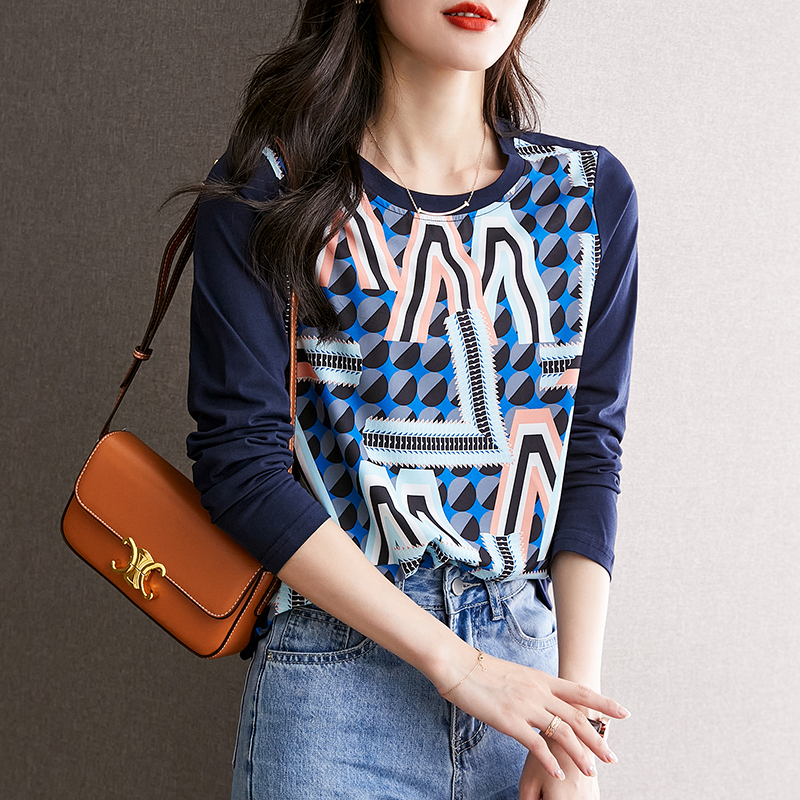 復古印花拼接圓領顯瘦長袖T恤