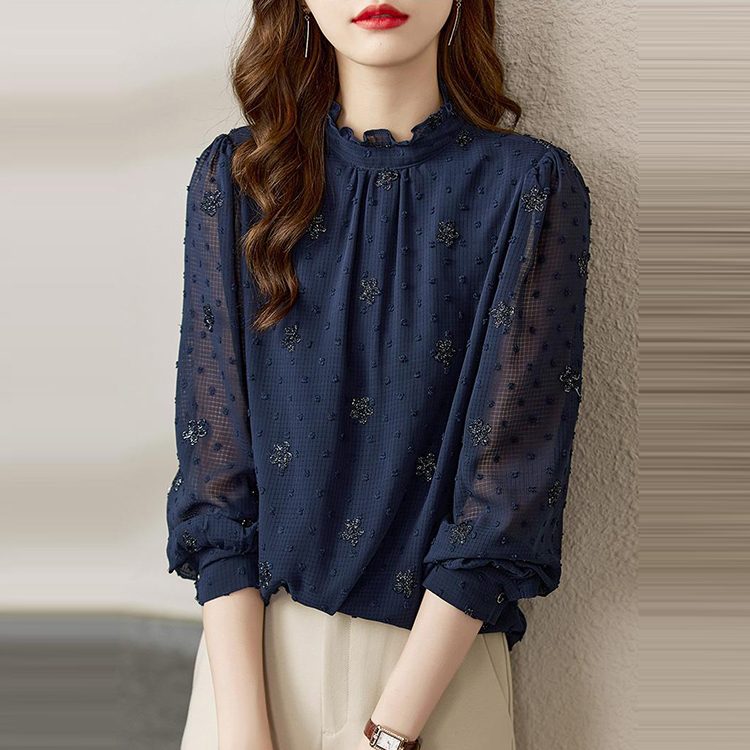 洋氣拼接木耳邊圓領繡花小衫